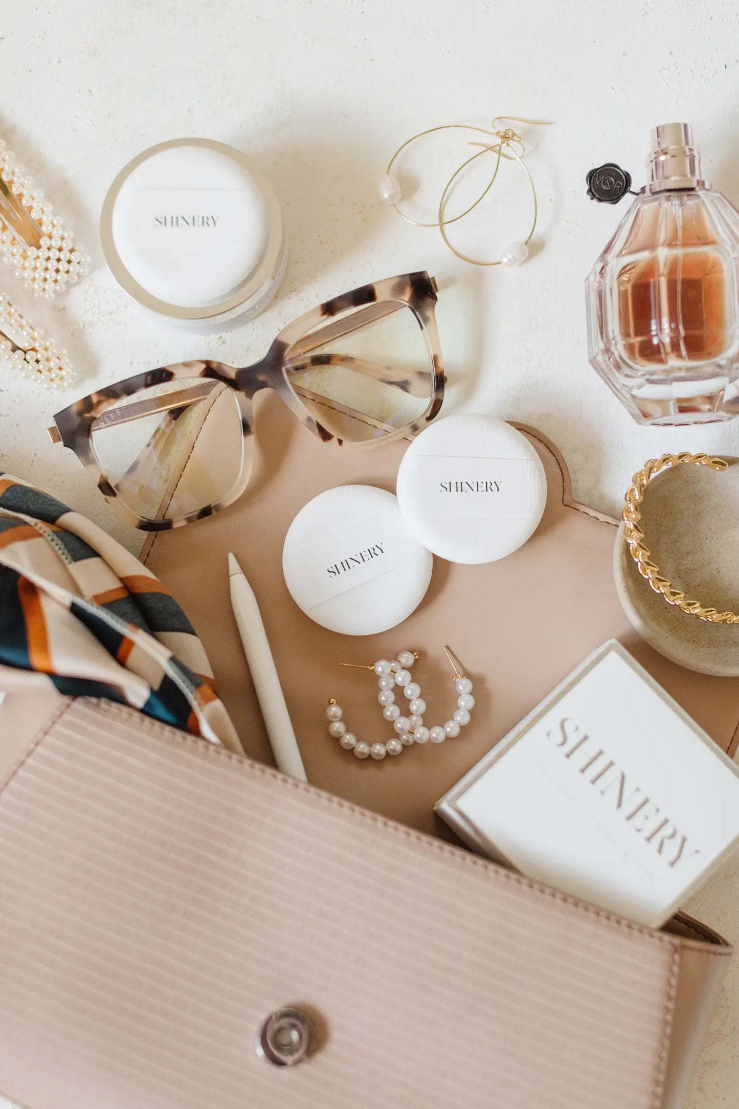 Shinery Illuminating Pom Delicate Jewelry Polisher